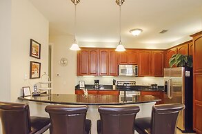 3BD 2BA Sleeps 8 Platinum RVC30203 Bedroom RHOF