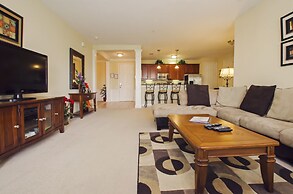 3BD 2BA Sleeps 8 Platinum RVC30203 Bedroom RHOF