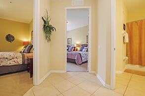 3BD 2BA Sleeps 8 Platinum RVC30203 Bedroom RHOF