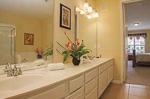 3BD 2BA Sleeps 8 Platinum RVC30203 Bedroom RHOF