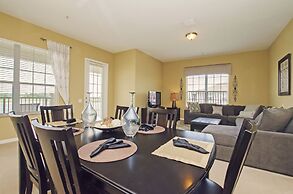 3BD 2BA Sleeps 8 Platinum RVC30203 Bedroom RHOF