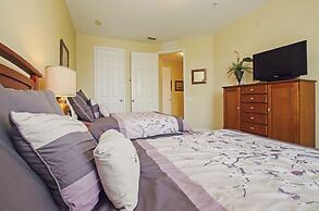 3BD 2BA Sleeps 8 Platinum RVC30203 Bedroom RHOF