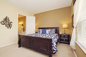 3BD 2BA Sleeps 8 Platinum RVC30203 Bedroom RHOF