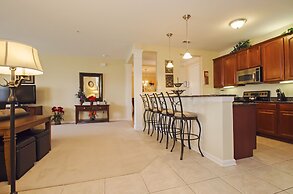 3BD 2BA Sleeps 8 Platinum RVC30203 Bedroom RHOF