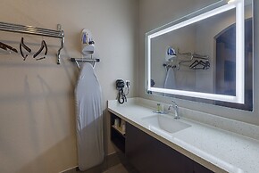 Econo Lodge Inn & Suites Houston NW - CY - Fair