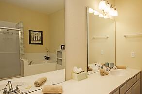 3BD 2BA Condo Sleeps 8 Gold RVC30683 Bedroom RHOF