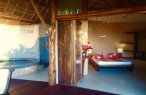 Vanira Lodge