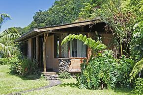Vanira Lodge