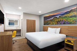 Days Inn by Wyndham Bakersfield