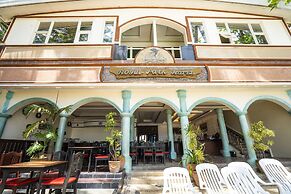 Royal Park Resort Boracay