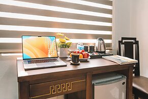 Hanoi Lake View Hotel & Travel