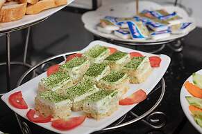 Hanoi Lake View Hotel & Travel