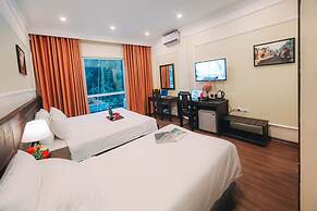 Hanoi Lake View Hotel & Travel