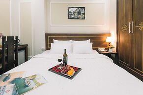 Hanoi Lake View Hotel & Travel