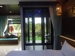 Chaokoh Phi Phi Hotel & Resort