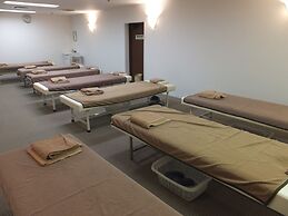 Capsule Hotel Wellbe Sakae - Caters to Men