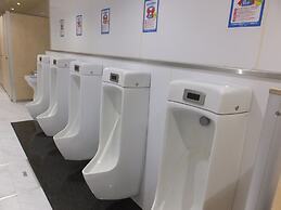 Capsule Hotel Wellbe Sakae - Caters to Men