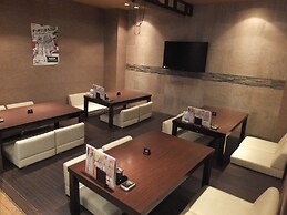 Capsule Hotel Wellbe Sakae - Caters to Men