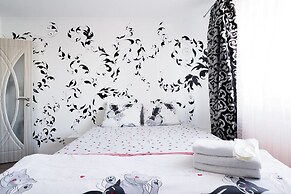 Odessa Apartments Sea-side