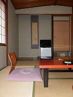 Kikunoya Ryokan