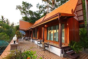 Bhuvarin Resort
