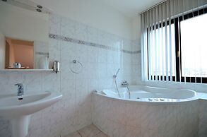 Hotel Isora