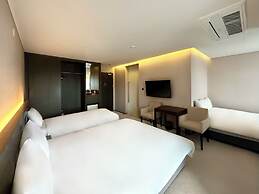 Grand Mer Hotel Jeju