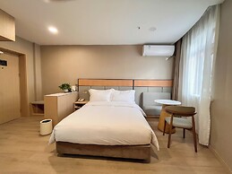 Shanghai Joyful Star Hotel