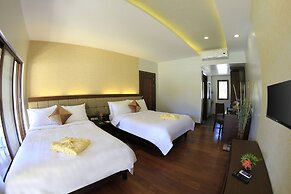 Coron Soleil Garden Resort