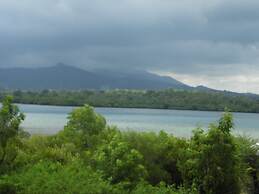 White Sandy Beach Menjangan
