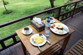 White Sandy Beach Menjangan