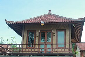 White Sandy Beach Menjangan