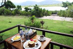 White Sandy Beach Menjangan