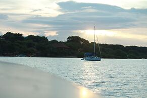 White Sandy Beach Menjangan