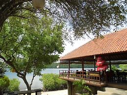 White Sandy Beach Menjangan