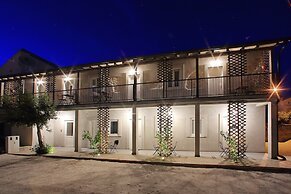 Guverna New City Accommodation