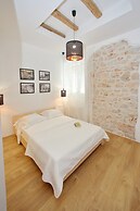 Guverna New City Accommodation