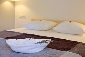 Guverna New City Accommodation