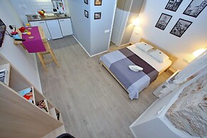 Guverna New City Accommodation