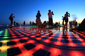 Guverna New City Accommodation