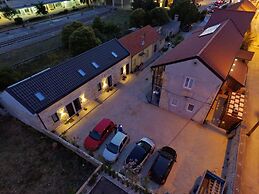 Guverna New City Accommodation