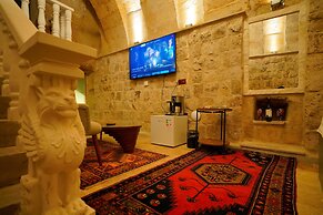 View Cave Hotel