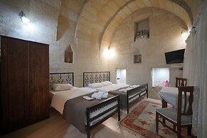 View Cave Hotel