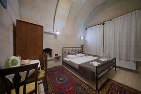 View Cave Hotel