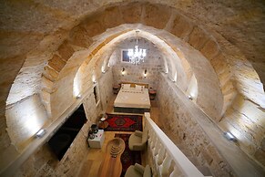 View Cave Hotel