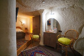 View Cave Hotel