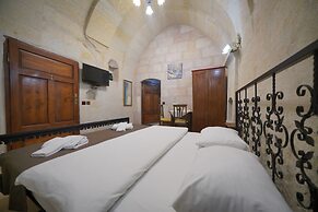 View Cave Hotel