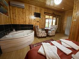 Agva Green River Otel