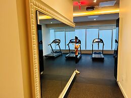 Altitude Suites on Yonge