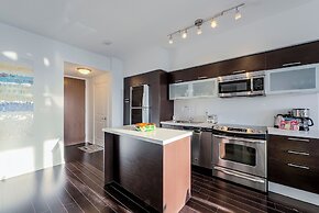 Altitude Suites on Yonge